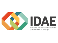 Logo del IDAE: Instituto para la Diversificaci&oacute;n y Ahorro de la Energ&iacute;a, con formas entrelazadas.